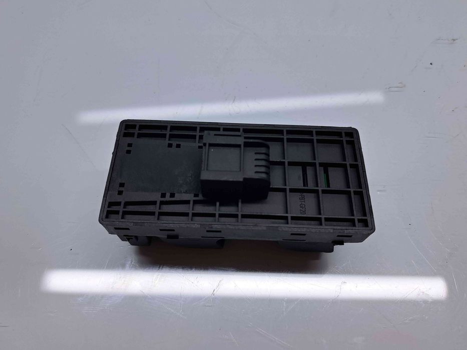 Butoane comanda geamuri sofer Audi A3 Sportback (8PA) [Fabr 2004-2013