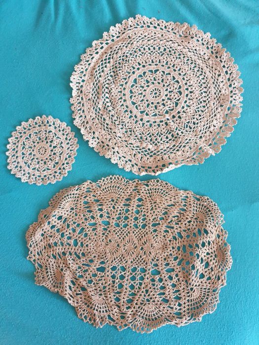 Карета,якички,ръкавели-уникати на една кука