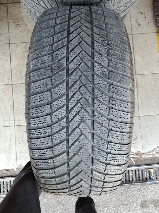 Автомобилни гуми