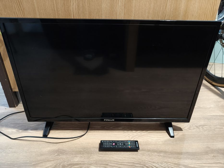 Televizor Finlux 80 cm, HD, Led, 32FHB4000