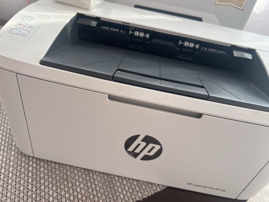 Imprimantă laser HP LaserJet Pro M15w – Wi-Fi – completă