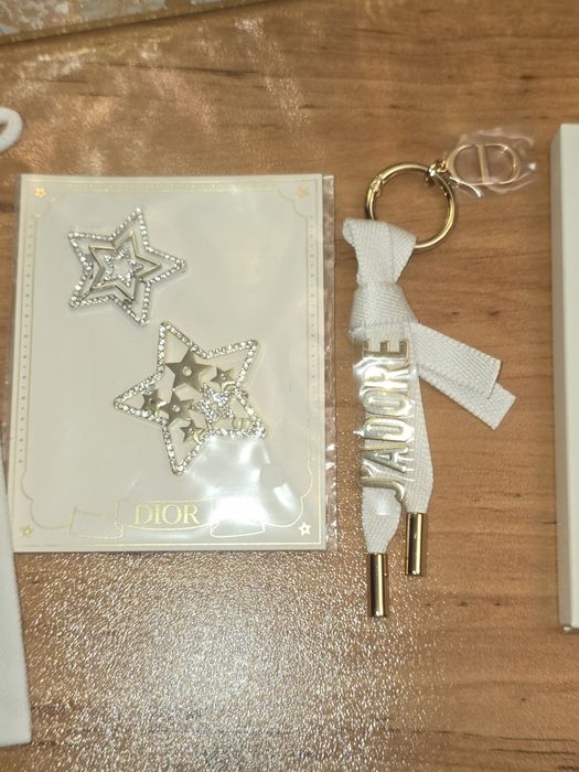 Dior оригинални аксесоари