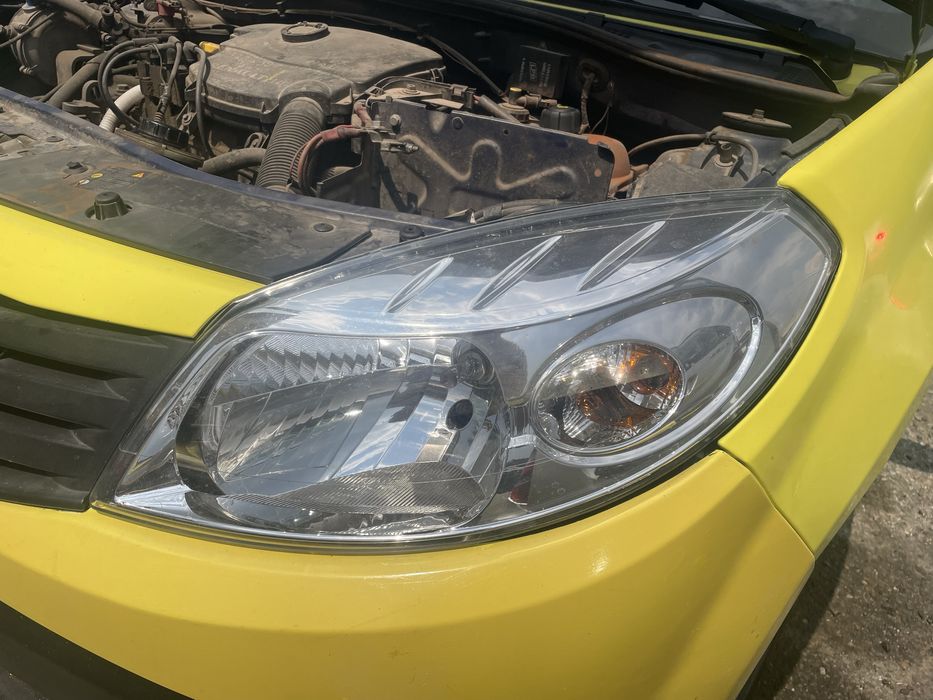 Фар фарове стоп стопове за dacia sandero дачиа сандеро
