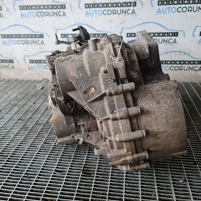 Cutie de viteze Volkswagen Tiguan 5N Facelift 2.0 TDI 2011 - 2015 140CP Manuala 6 Trepte ...