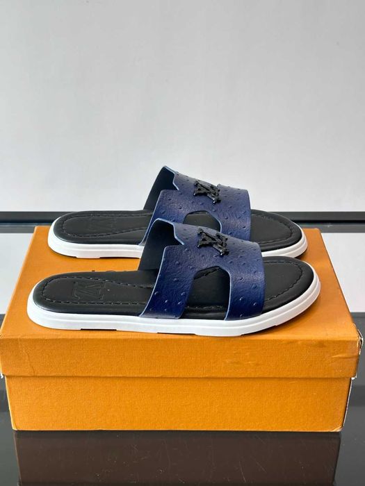 Papuci / Slapi Louis Vuitton Premium - mai multe modele