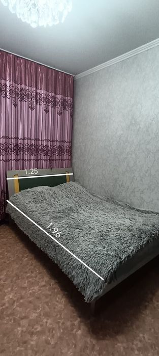 Кровать с тумбами