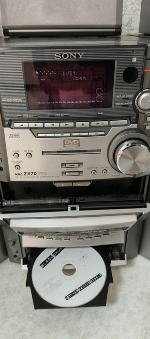 Sony zx70 DVD  музыкальный центр sotiladi  200$