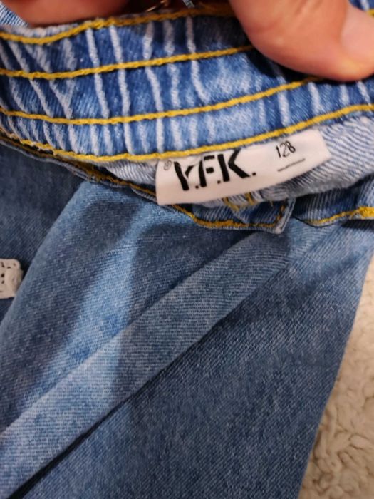 Lot pantaloni 122/128