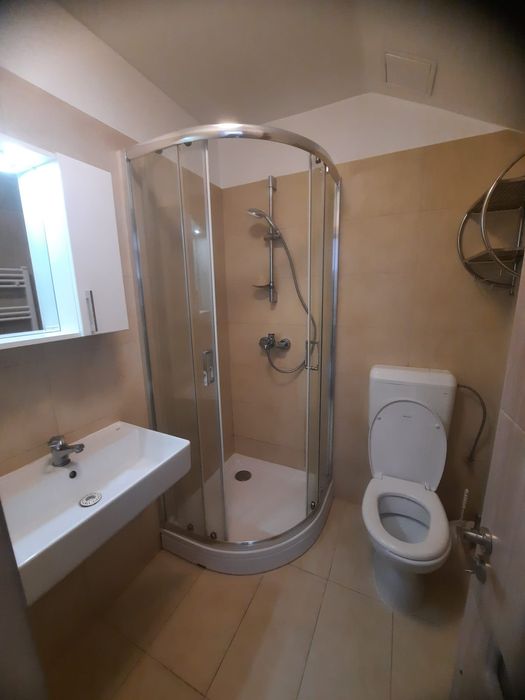 Închiriere garsonieră