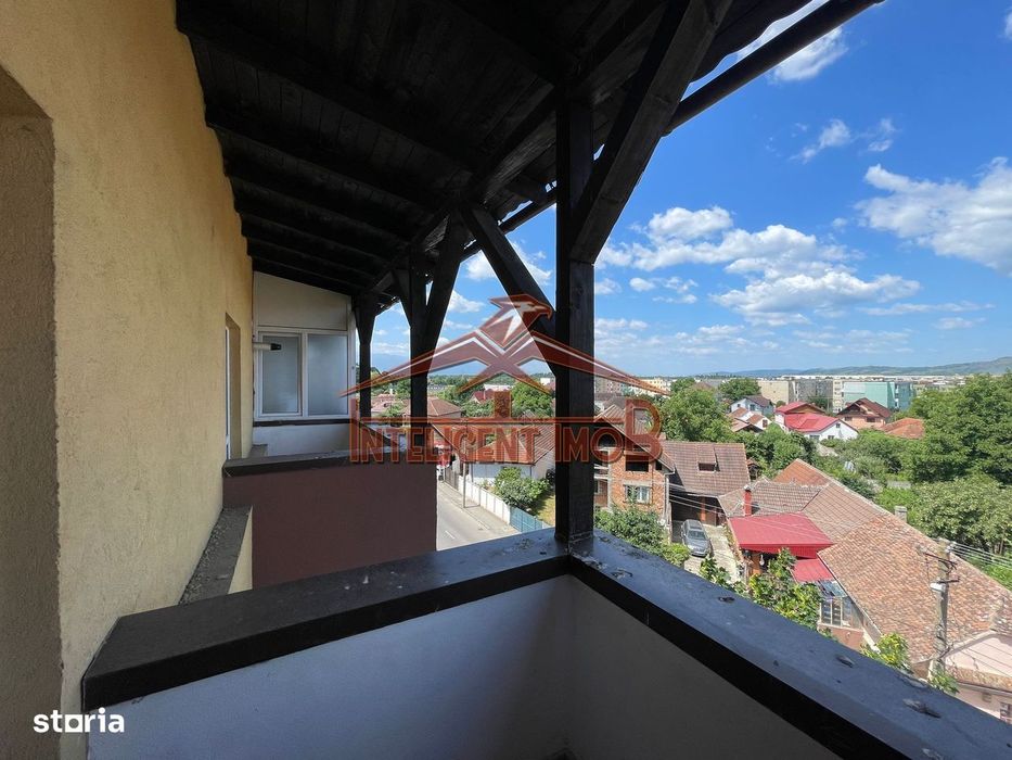 Apartament tip Duplex 3 Camere cu Vedere Panoramică și scara interioar