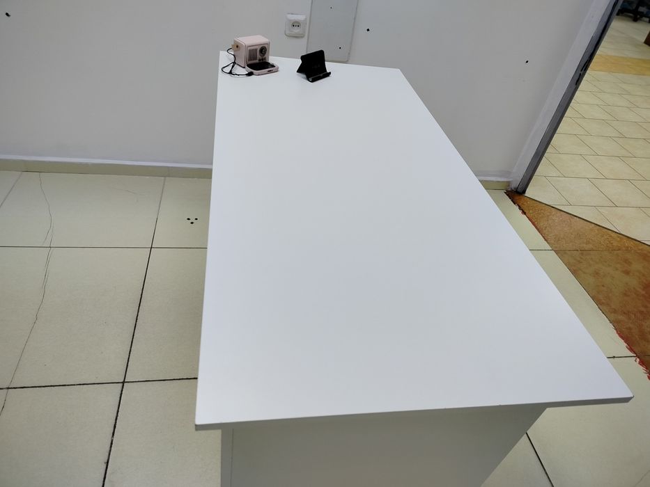 Продам торговое оборудование