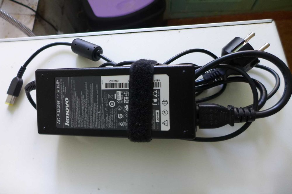 Alimentator Incarcator Lenovo Model PA-1121-04 65W 90W 120W 19.5V 20V