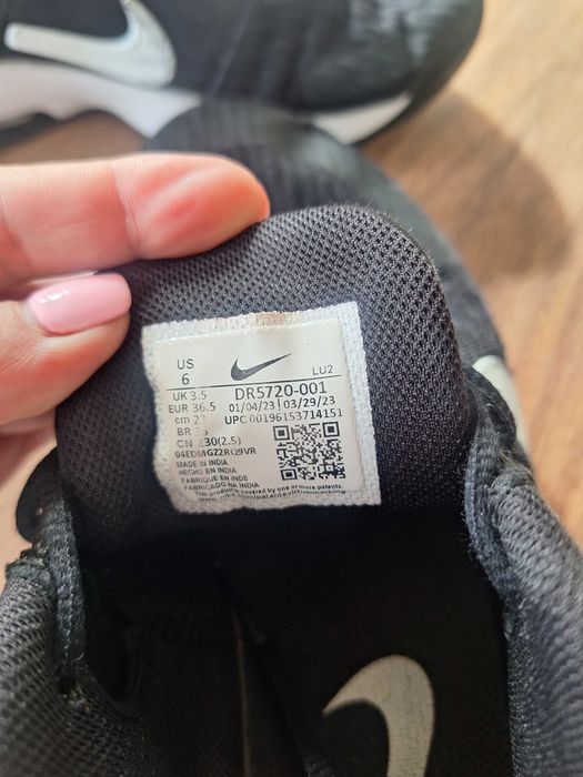 Маратонки nike 36.5