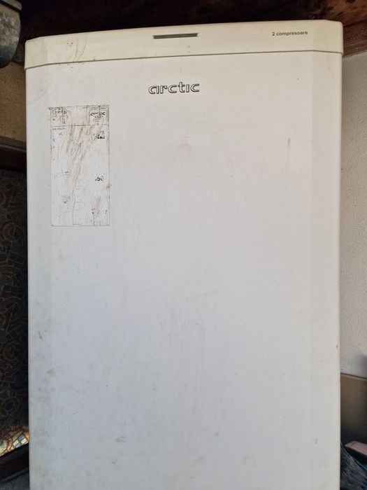 Frigider cu congelator Artic 2 compresoare