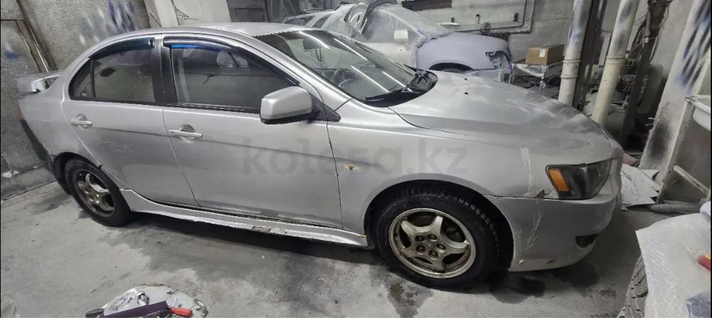 Продам Mitsubishi Lancer 2007г.в