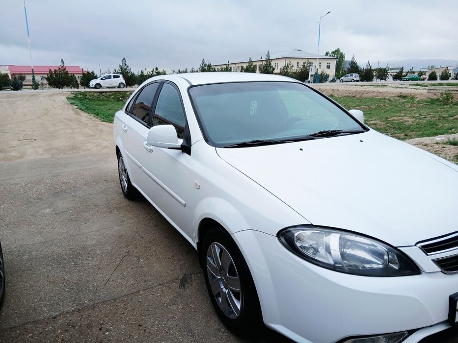 Шевролет жентра сотилади