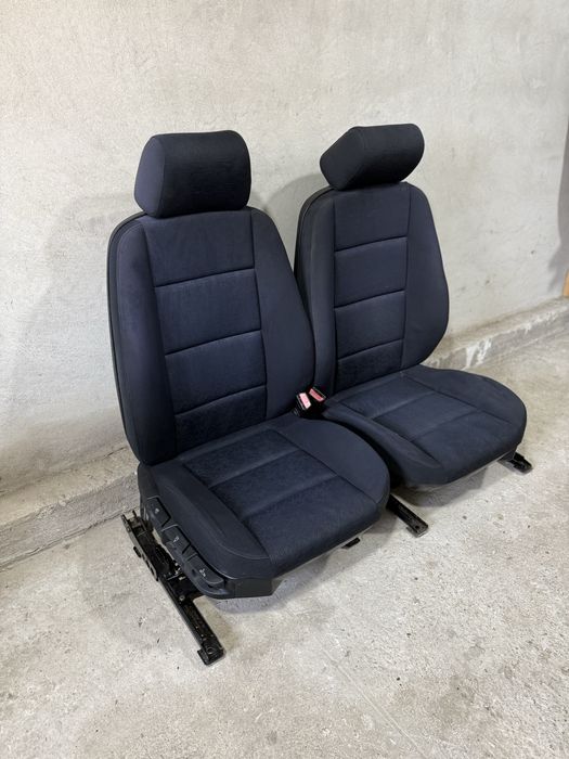 Велюровые сидения на BMW e36