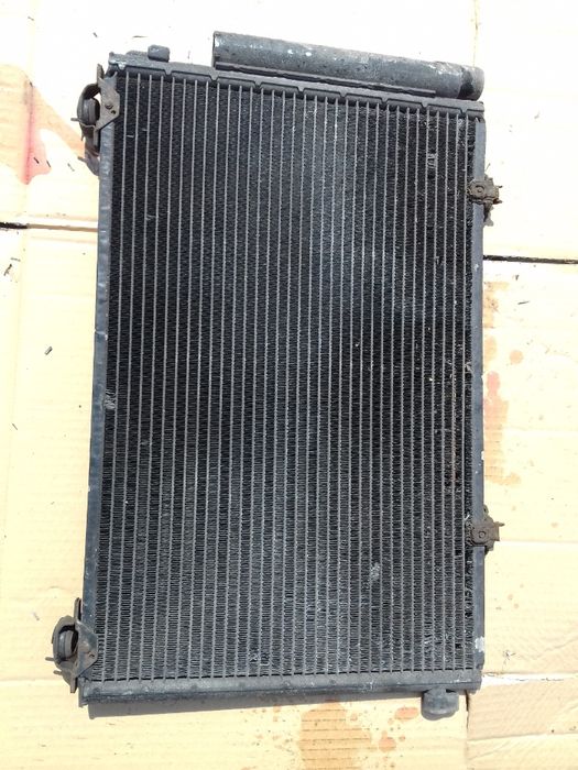 TOYOTA YARIS - Части за Тоota Yaris