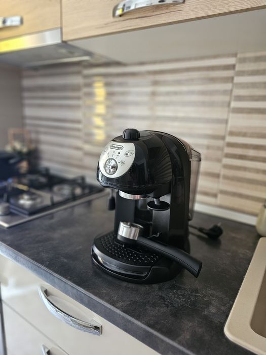 Expresspr cafea DeLonghi