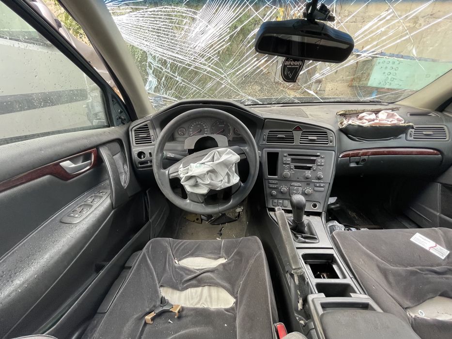 Volvo V70 D5 2.4 D 163hp 2003г На Части