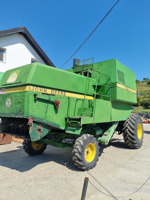 De vanzare piese combina John Deere 1072