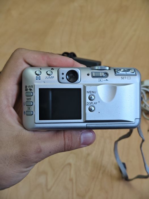 Canon PowerShot s30 мыльница