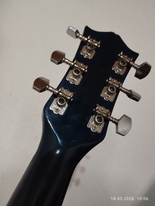 Gitara satiladi 38 lik