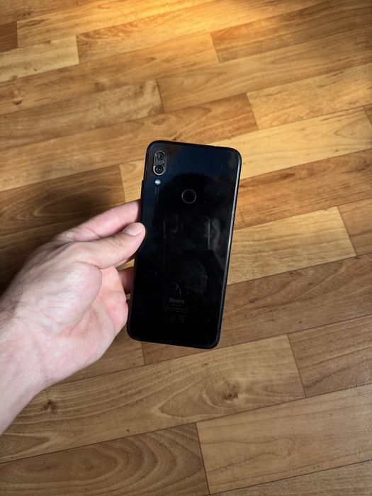 Продам Телефон Redmi Note 7 128