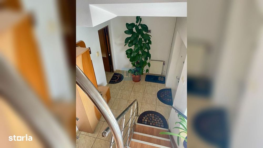 Casă 8 camere în Coiciu | 2 bucătării | 3 băi | Parcare 2-3 mașini