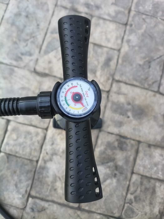 Pompa Wattsup pentru plăci SUP, caiace si barci gonflabile