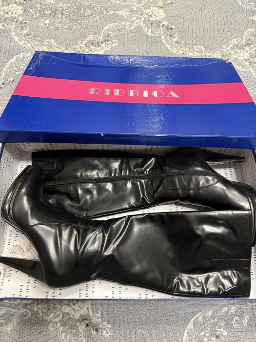 Женская обувь сапоги