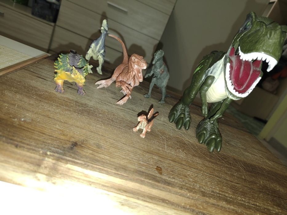 Динозаври лот от 6 броя