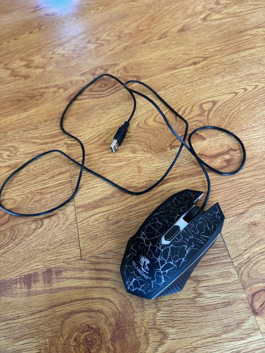 Suport stativ si mouse pentru leptop