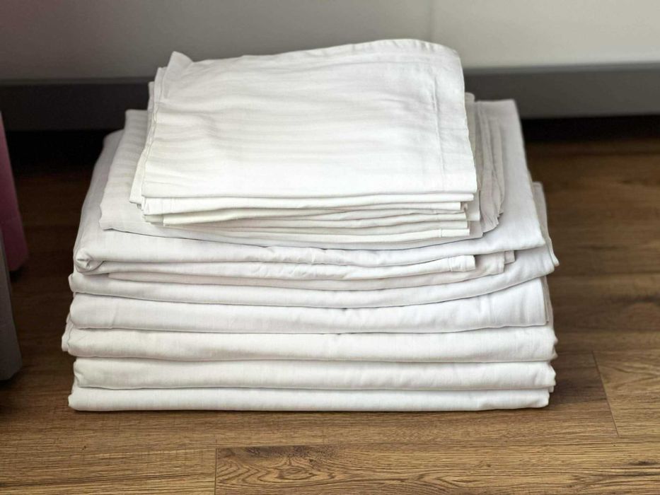 Lenjerii pat Damasc bumbac – set mare 32 piese – stare foarte bună!