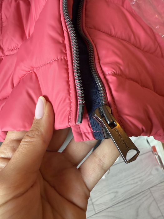 Geaca Tommy Hilfiger XS