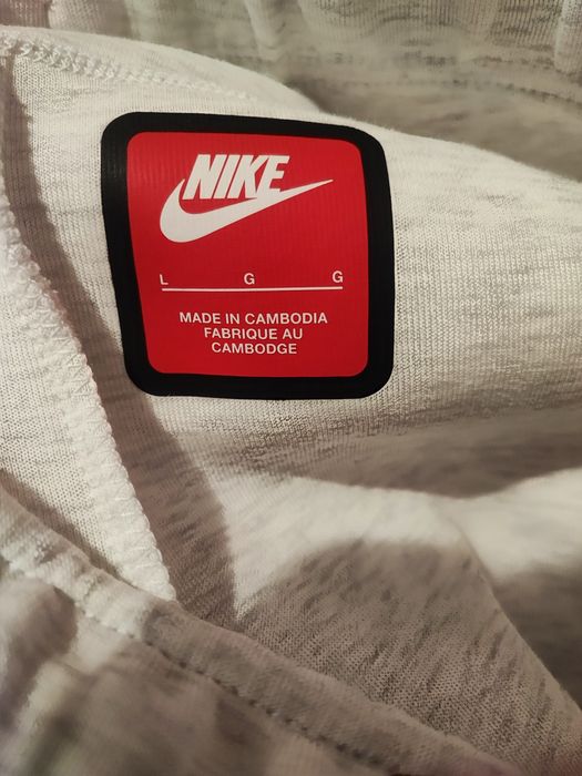 Nike Shorts Tech Fleece L Размер