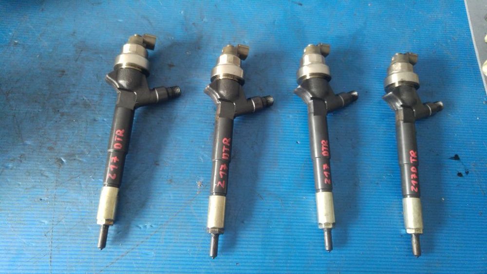 injectoare 1.7 cdti z17dtr opel astra h corsa d meriva a 8-97376270-3 8973762703