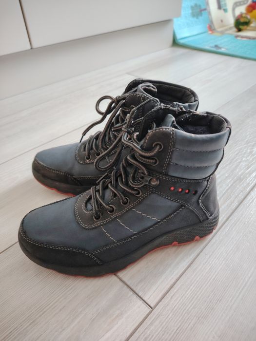 Ботинки демисезонные на мальчика 32 размер