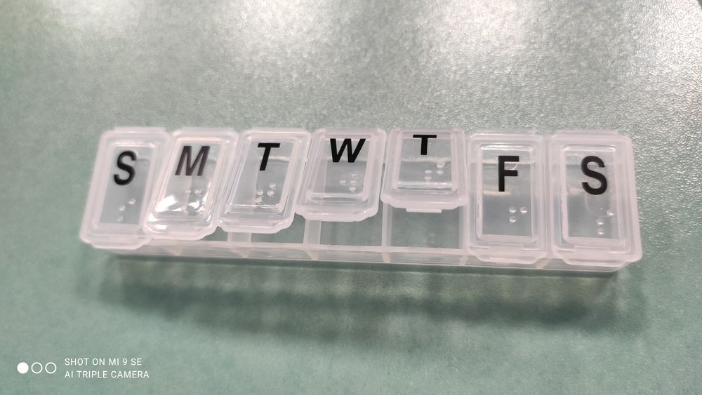 Таблетница неделька