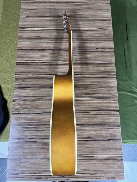 Гитара в отличном состоянии