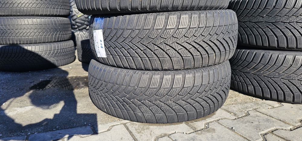 205 60 R 16 Semperit Iarna...