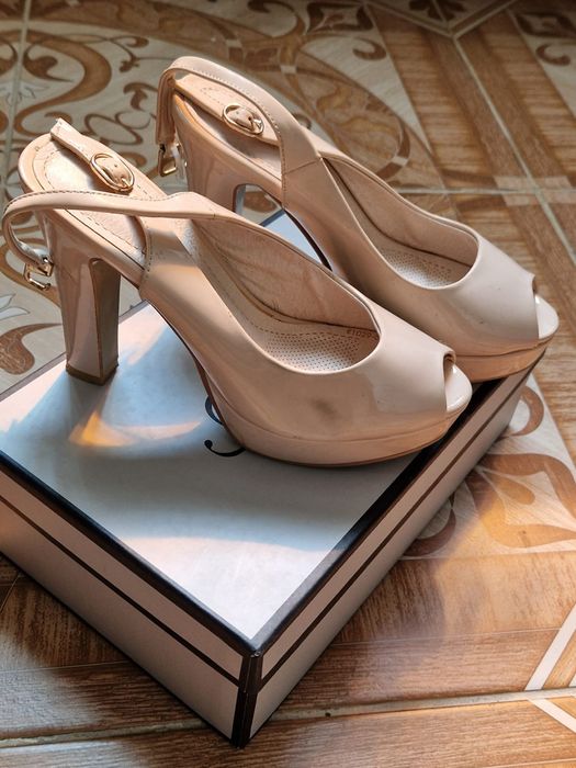 Туфли для торжеств