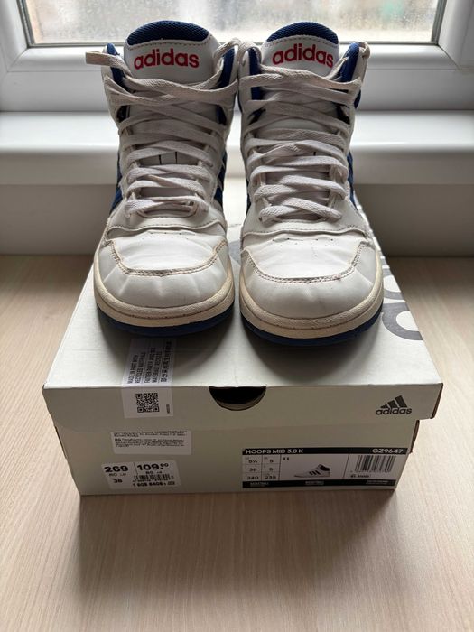 Продавам маратонки Adidas
