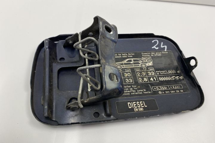 Usita rezervor  A2015842939 Mercedes-Benz C-Class W202/S202 (facelift