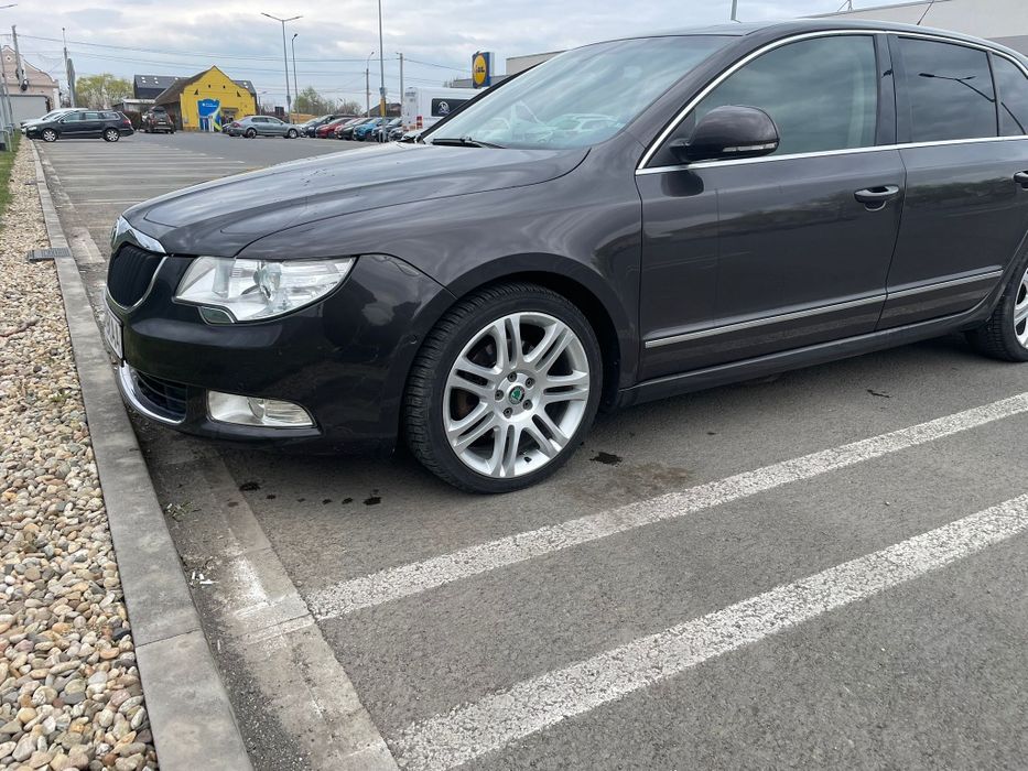 Skoda Superb 2010 Diesel 170cp