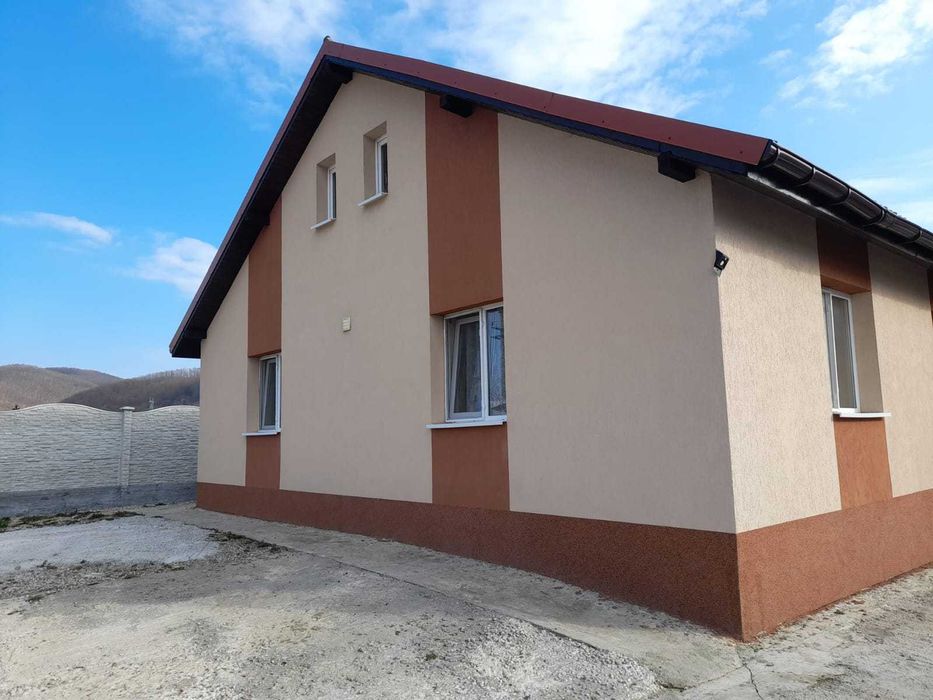 Execut lucrări în construcții.