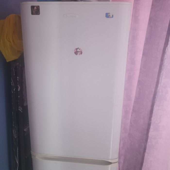 Продам холодильник бирюса