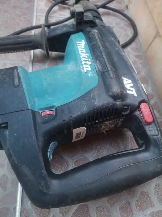Къртач Перфоратор Makita 4010c 1100W MAX