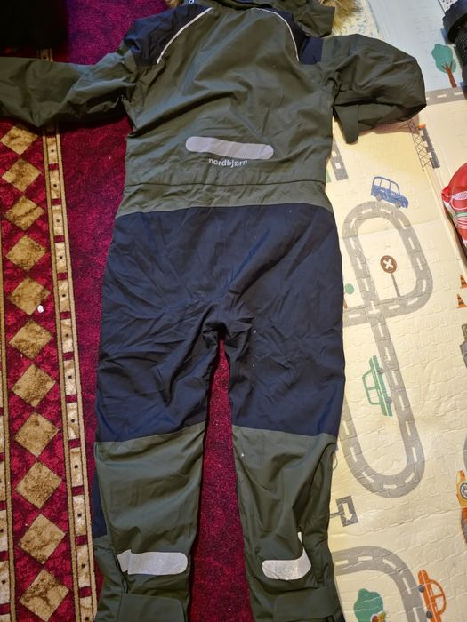 Vând combinezon Nordbjorn 130