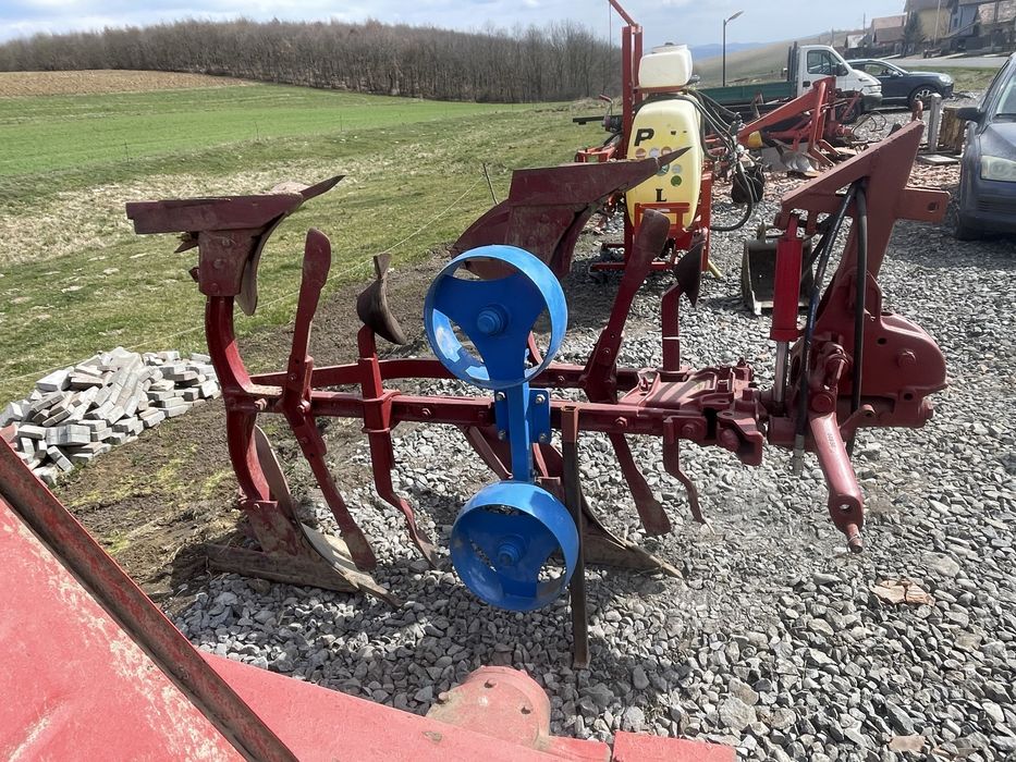 Plug Huard reversibil hidraulic 2 cormane